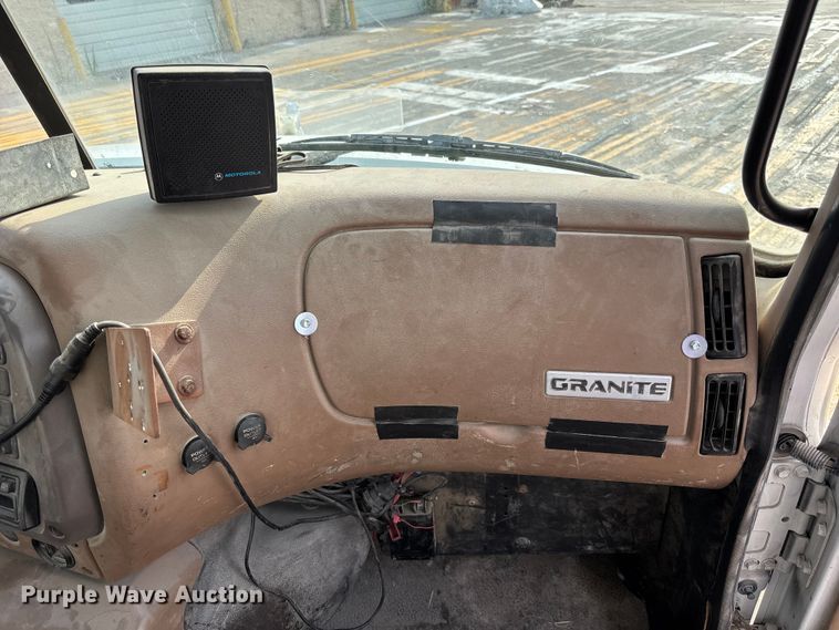 image for item DN6669 2004 Mack Granite CV713 ready mix truck