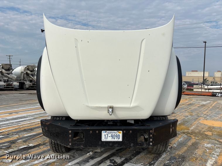 image for item DN6669 2004 Mack Granite CV713 ready mix truck