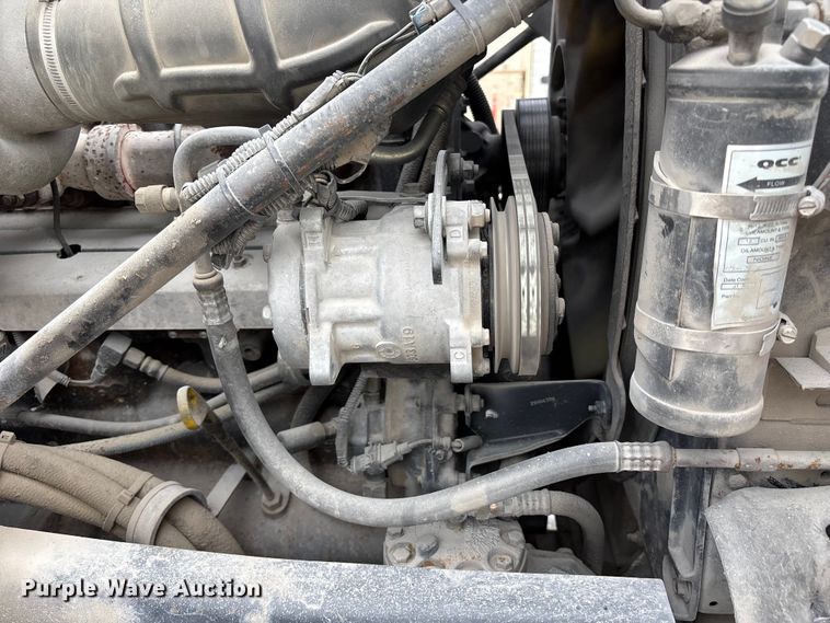 image for item DN6669 2004 Mack Granite CV713 ready mix truck