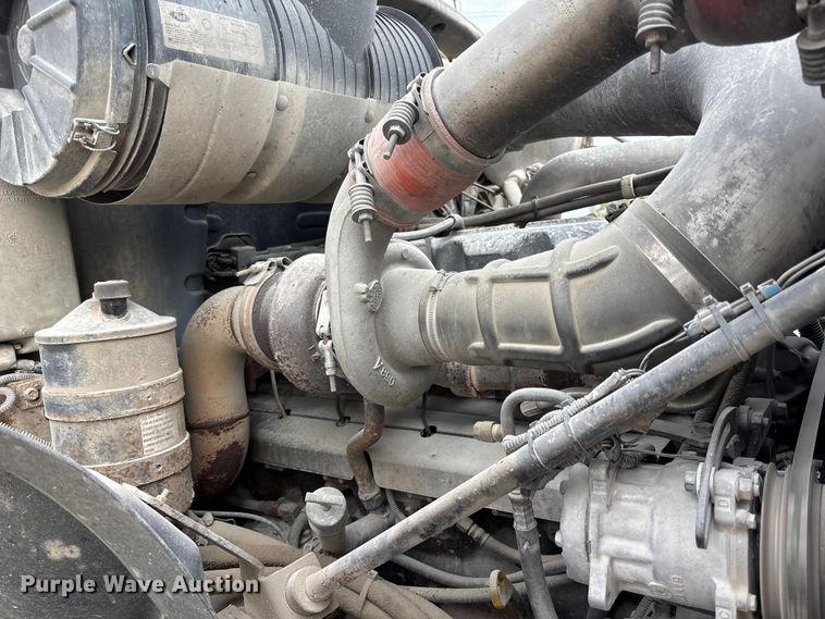 image for item DN6669 2004 Mack Granite CV713 ready mix truck