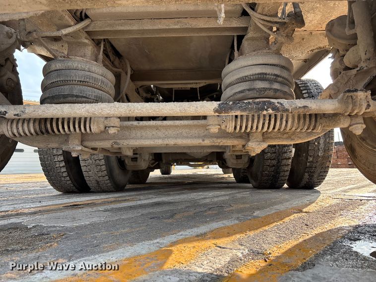 image for item DN6669 2004 Mack Granite CV713 ready mix truck