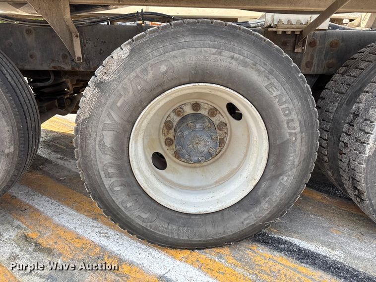 image for item DN6669 2004 Mack Granite CV713 ready mix truck