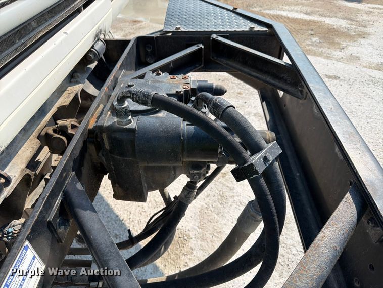 image for item DN6670 2005 Mack Granite CV713  ready mix truck