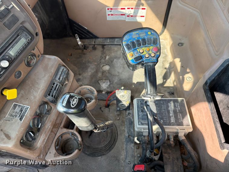 image for item DN6670 2005 Mack Granite CV713  ready mix truck
