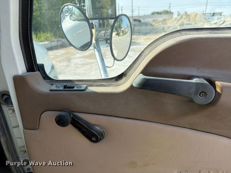 image for item DN6670 2005 Mack Granite CV713  ready mix truck