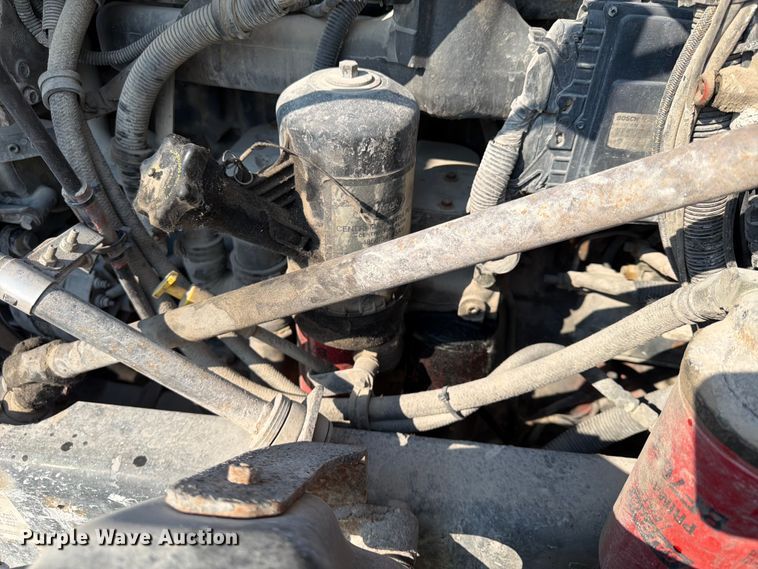 image for item DN6670 2005 Mack Granite CV713  ready mix truck