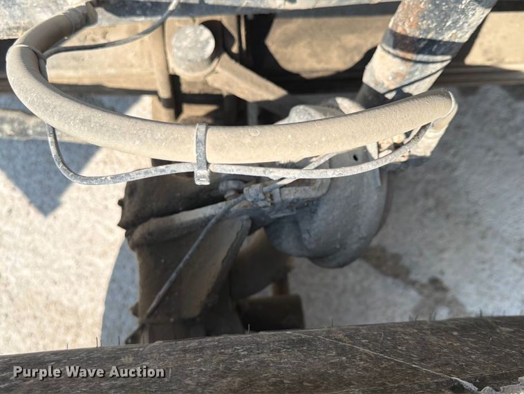 image for item DN6670 2005 Mack Granite CV713  ready mix truck
