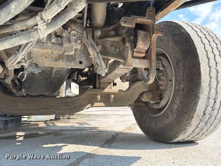 image for item DN6670 2005 Mack Granite CV713  ready mix truck