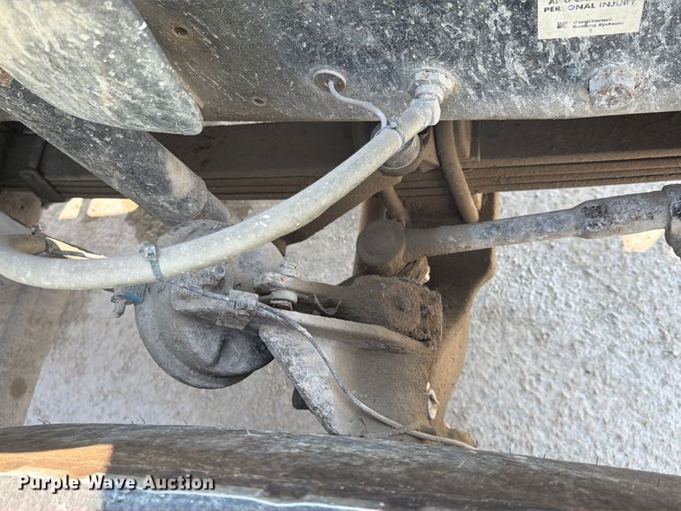 image for item DN6670 2005 Mack Granite CV713  ready mix truck