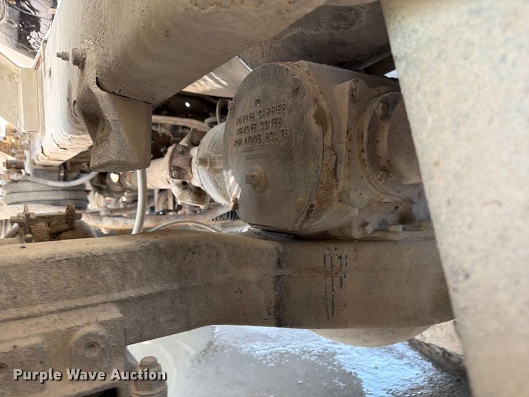 image for item DN6670 2005 Mack Granite CV713  ready mix truck