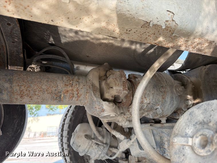 image for item DN6670 2005 Mack Granite CV713  ready mix truck