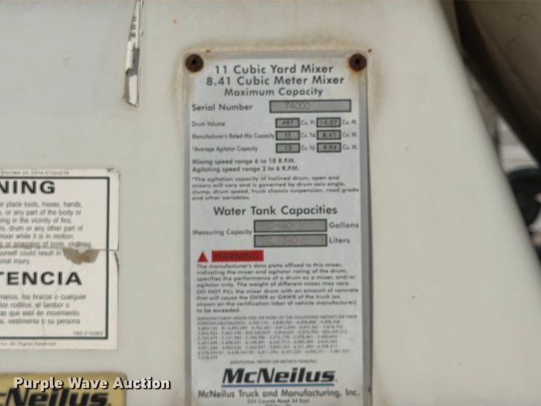 image for item DN6670 2005 Mack Granite CV713  ready mix truck
