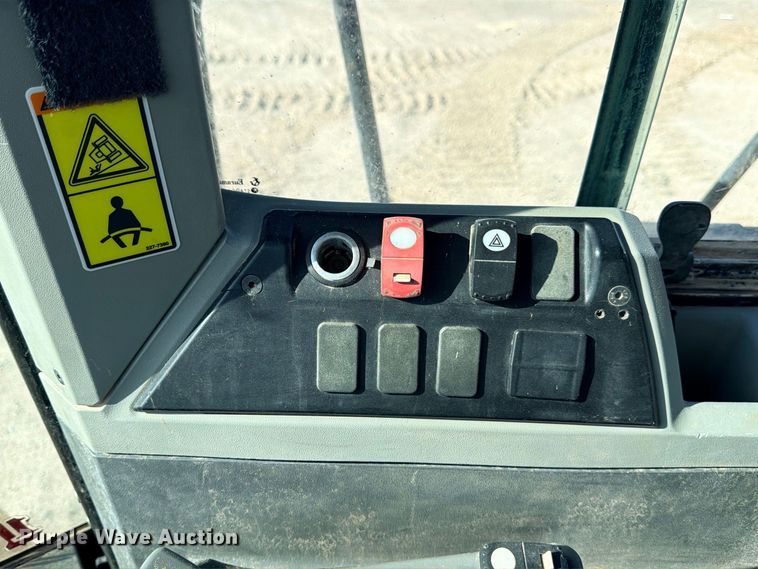 image for item DU1500 2014 Caterpillar 972M wheel loader