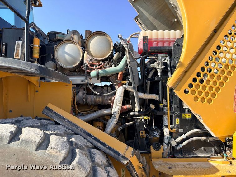 image for item DU1500 2014 Caterpillar 972M wheel loader