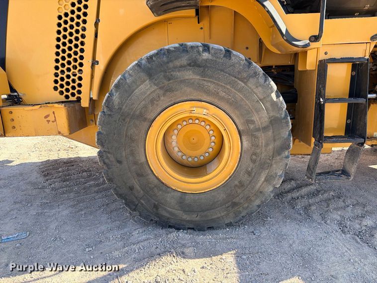 image for item DU1500 2014 Caterpillar 972M wheel loader