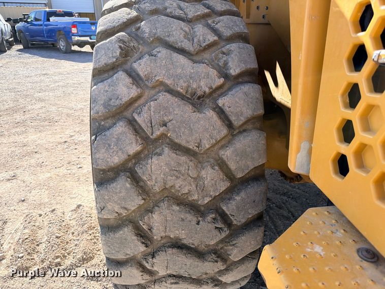 image for item DU1500 2014 Caterpillar 972M wheel loader