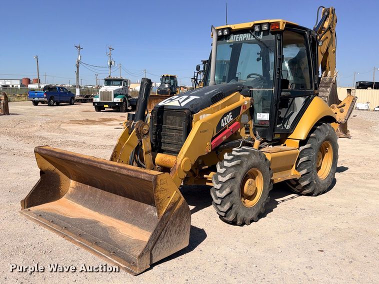 2011 Caterpillar 420E backhoe