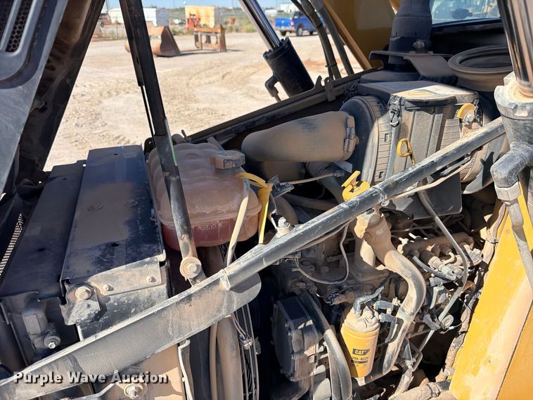 image for item DU1501 2011 Caterpillar 420E backhoe