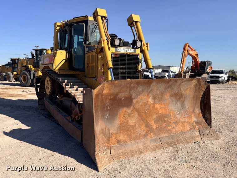 image for item DU1502 2007 Caterpillar D6T XL dozer