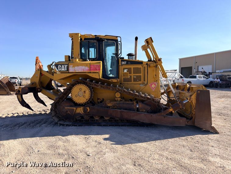 image for item DU1502 2007 Caterpillar D6T XL dozer