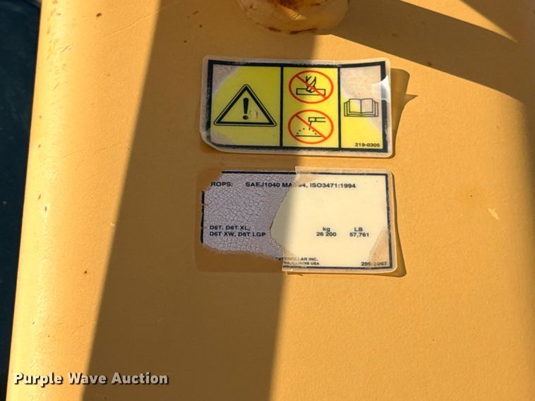 image for item DU1502 2007 Caterpillar D6T XL dozer