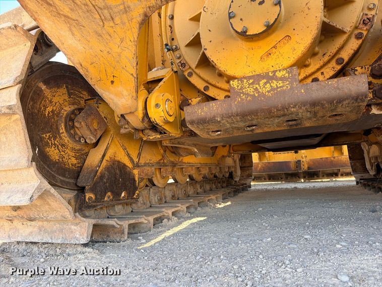 image for item DU1502 2007 Caterpillar D6T XL dozer