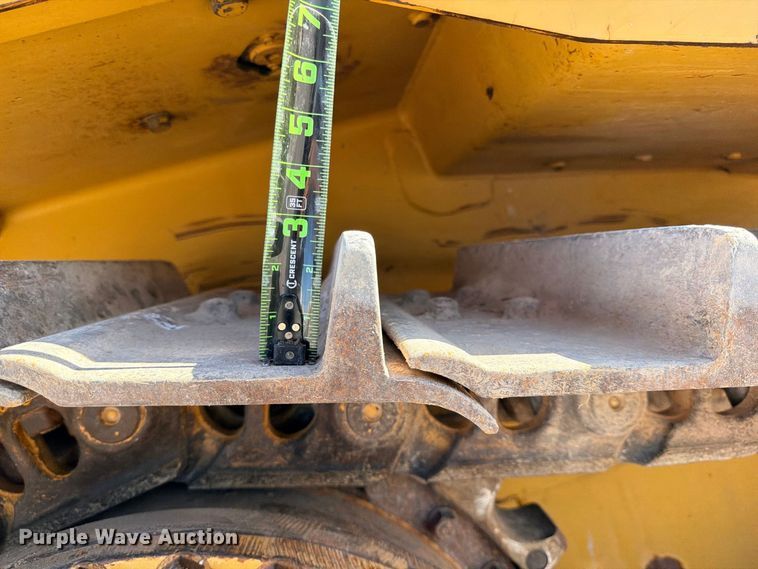 image for item DU1502 2007 Caterpillar D6T XL dozer