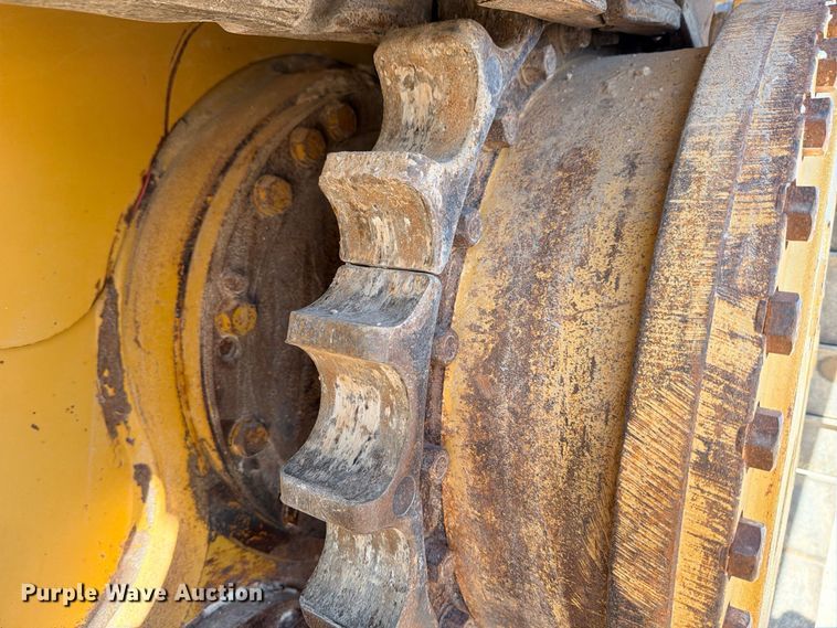 image for item DU1502 2007 Caterpillar D6T XL dozer