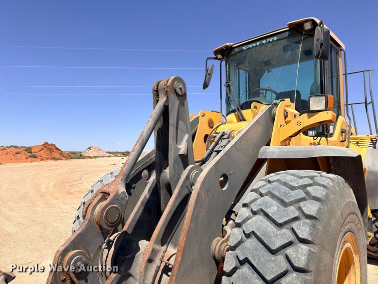 image for item DU1503 2008 Volvo L120F wheel loader