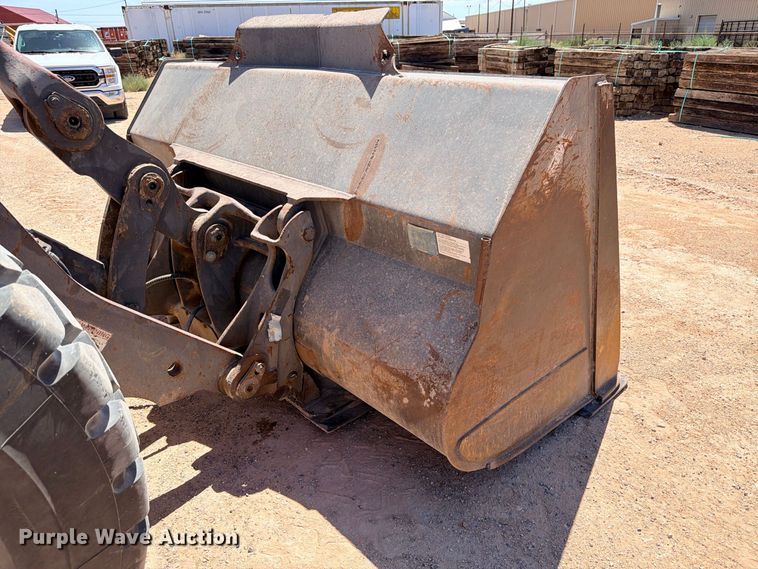 image for item DU1503 2008 Volvo L120F wheel loader