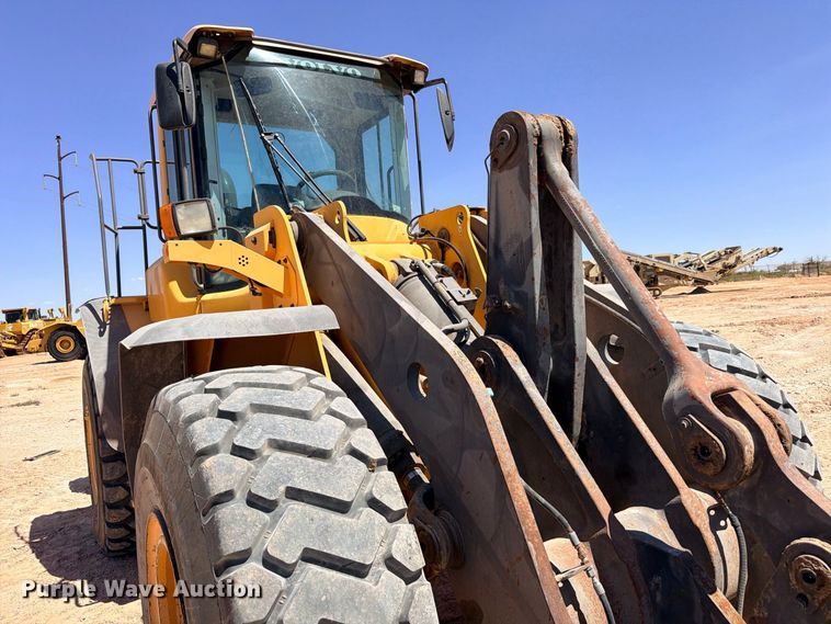 image for item DU1503 2008 Volvo L120F wheel loader