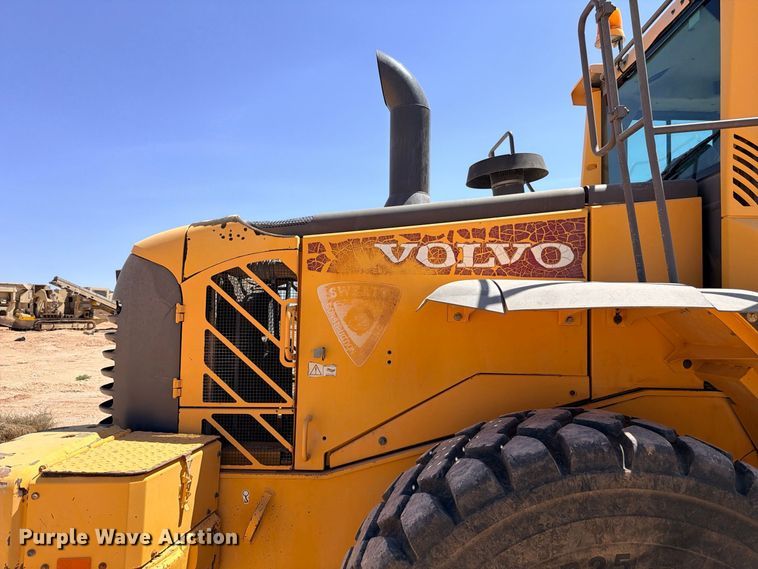 image for item DU1503 2008 Volvo L120F wheel loader