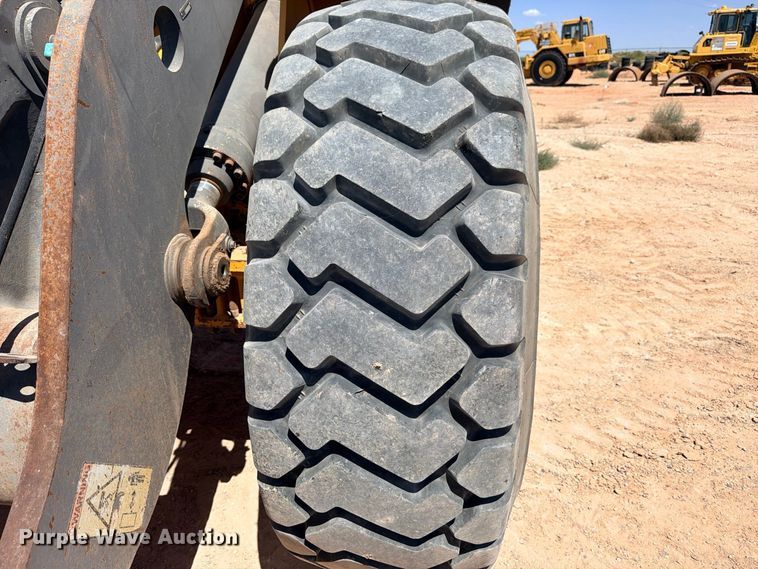 image for item DU1503 2008 Volvo L120F wheel loader