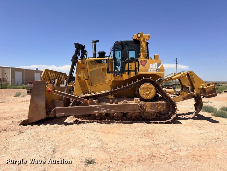 image for item DU1504 2012 Caterpillar D9T dozer