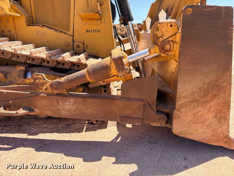 image for item DU1504 2012 Caterpillar D9T dozer