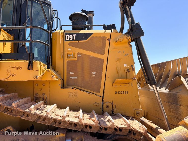 image for item DU1504 2012 Caterpillar D9T dozer