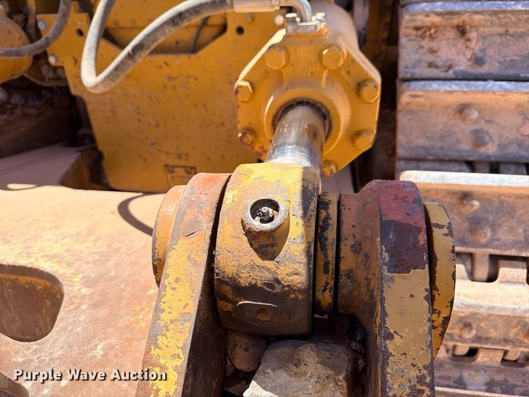 image for item DU1504 2012 Caterpillar D9T dozer
