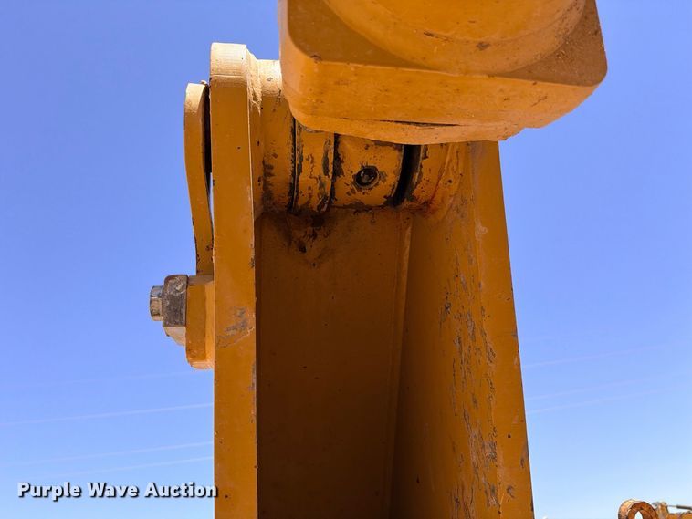 image for item DU1504 2012 Caterpillar D9T dozer