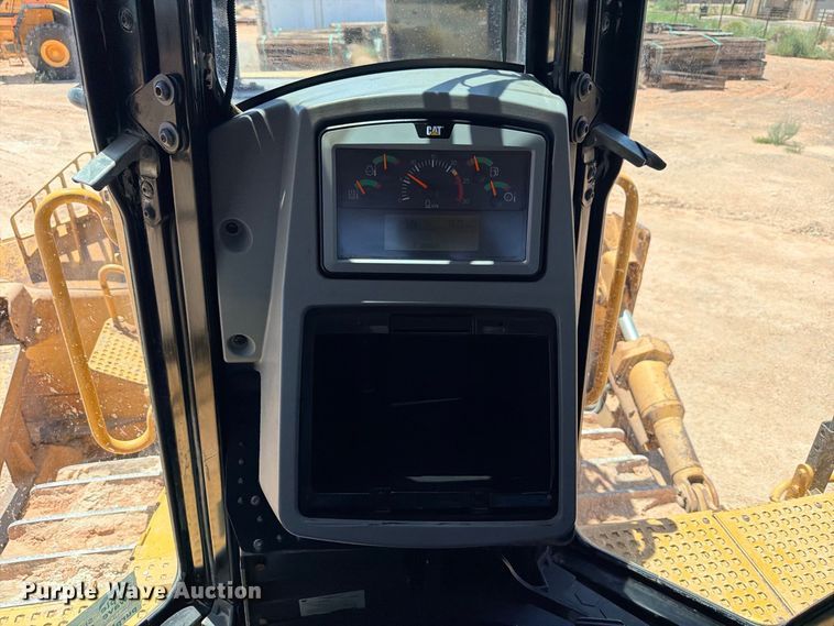 image for item DU1504 2012 Caterpillar D9T dozer
