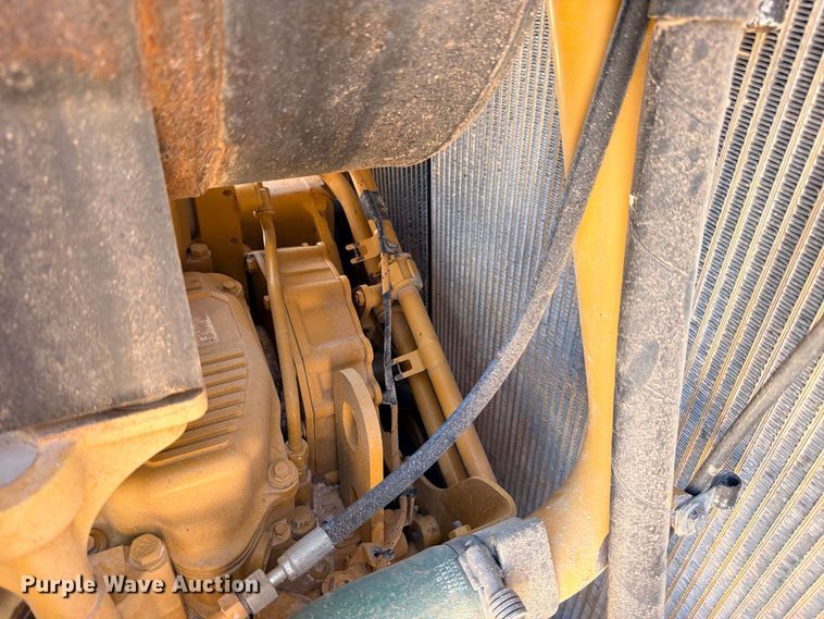 image for item DU1504 2012 Caterpillar D9T dozer