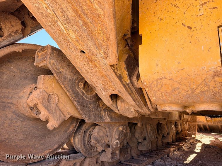 image for item DU1504 2012 Caterpillar D9T dozer