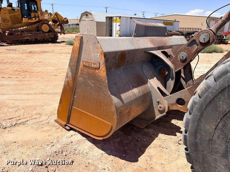 image for item DU1505 2017 Volvo L150H wheel loader