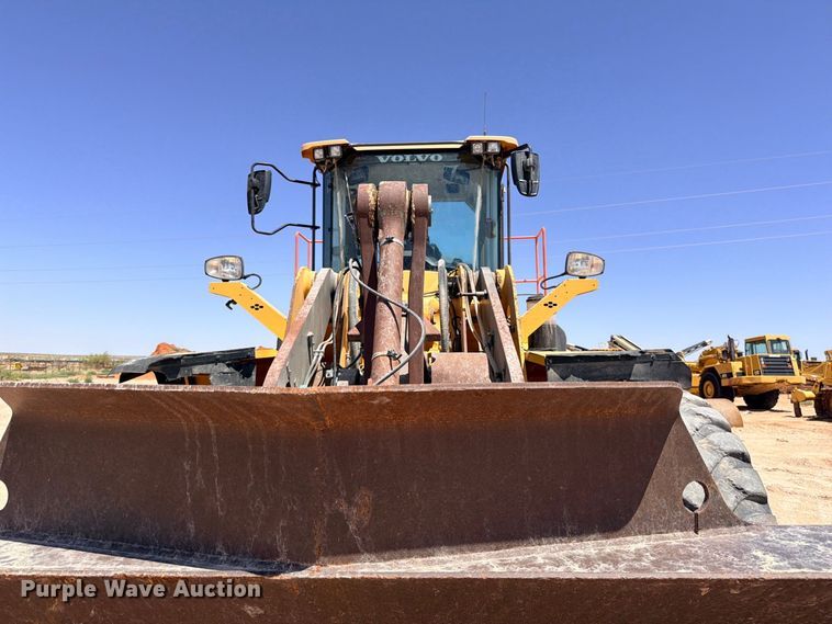 image for item DU1505 2017 Volvo L150H wheel loader