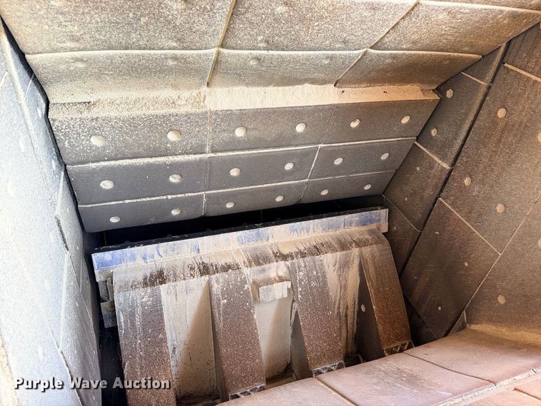image for item DU1506 2015 Astec FT4250 impact crusher