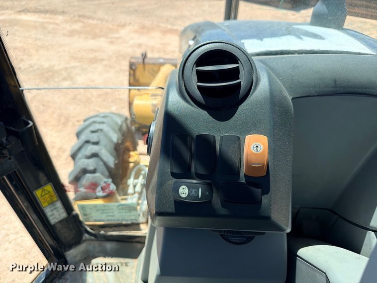 image for item DU1507 2006 Caterpillar 420E backhoe