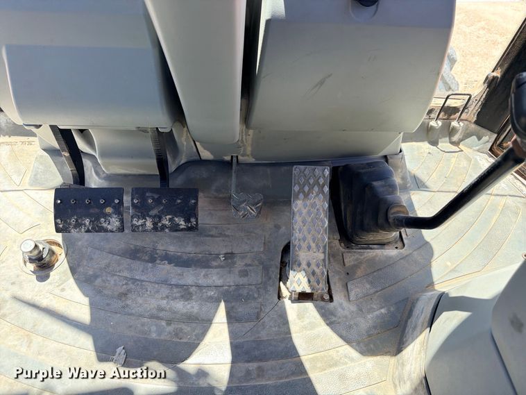 image for item DU1507 2006 Caterpillar 420E backhoe