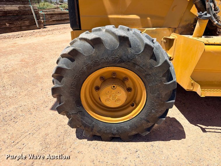 image for item DU1507 2006 Caterpillar 420E backhoe