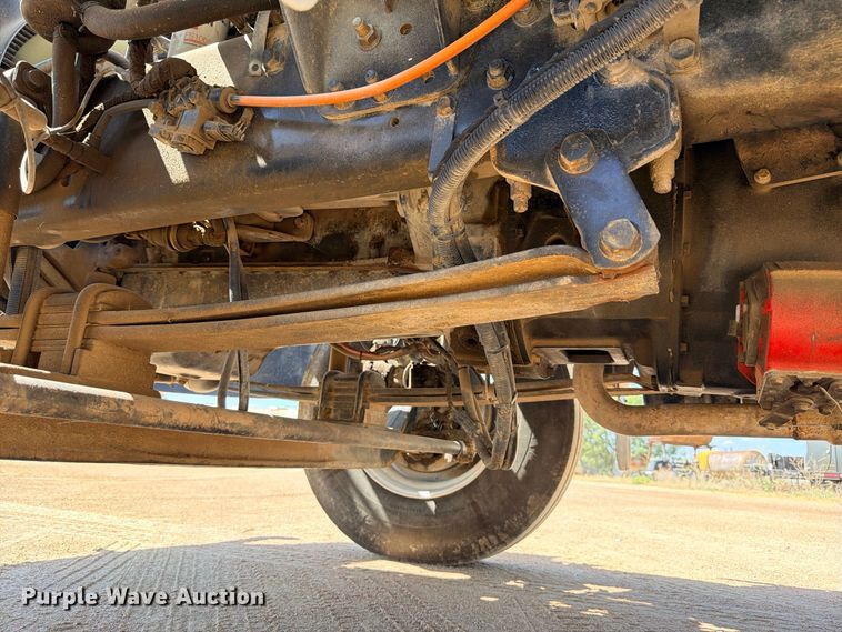 image for item DU1515 2005 Ford F750 Super Duty water truck
