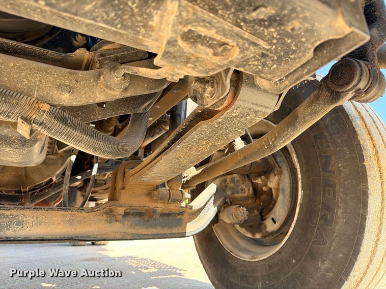 image for item DU1515 2005 Ford F750 Super Duty water truck