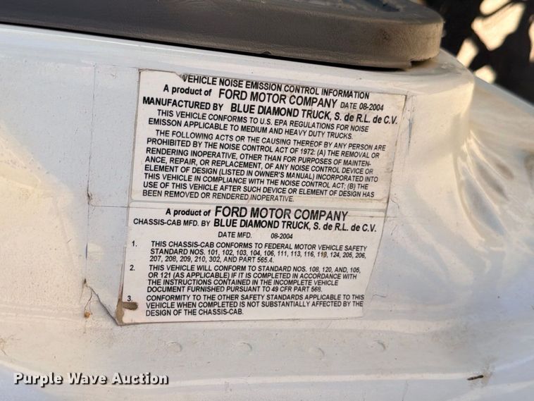 image for item DU1515 2005 Ford F750 Super Duty water truck